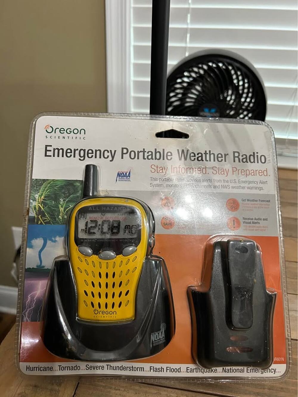 Oregon Scientific Emergency portable weather radio